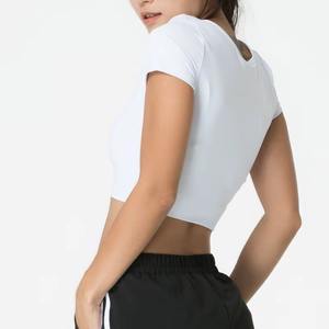 เสื้อครอปท็อปออกกำลังกายผู้หญิงไซส์ใหญ่สั่งทำขายส่ง เนื้อผ้าสแปนเด็กซ์ระบายอากาศดี เสื้อยืดแขนสั้นคอกลมเซ็กซี่สำหรับใส่ไปเที่ยวคลับ - Product Image 3