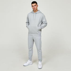 Ensemble de jogging décontracté gris clair à capuche pour homme, couleur unie, longueur intégrale, 100 % coton respirant, idéal pour l'automne - Product Image 6