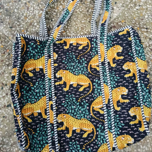 Handmade Quilted Cotton Tote Bag Handblock <b>Printed</b> Zipper Closure Travel Shopping Bag for Women Stylish Shoulder Bag - Product Image 1