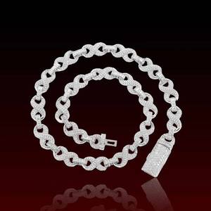 Collar de Lujo Infinity para Hombre, Chapado en Oro y Rodio sobre Plata de Ley, con Eslabones Baguette y Moissanita, Ideal para Fiestas - Product Image 2