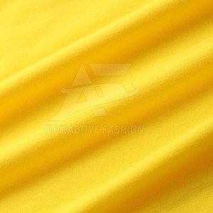 T-shirt à col rond de style urbain haut de gamme, conçu pour un confort optimal et une utilisation moderne dans la garde-robe - Product Image 4