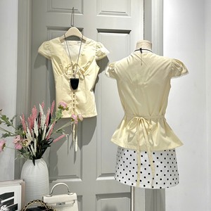 Ensemble deux pièces pour femmes, chemisier jaune à manches bouffantes et mini-jupe à pois, tenue d'été de style coréen - Product Image 3