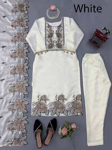 Punjabi ชุดกระโปรงอินเดียสำหรับผู้หญิงชุดเล่น Salwar Kameez ดีไซน์ใหม่ - Product Image 3
