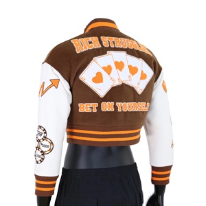 แจ็คเก็ตหนังทรงวาร์ซิตี้ แขนหนัง พิมพ์ลายตัวอักษร ติดกระดุม สไตล์มอเตอร์ไซค์ สตรีทแวร์ รุ่นใหม่ล่าสุด ปี 2026 แจ็คเก็ตหนังครอปสำหรับผู้หญิง - Product Image 5