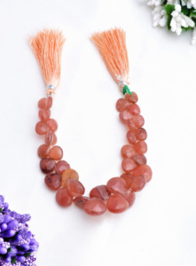 สร้อยคอรูปลูกแพร์เจียระไนจากหินซันสโตนธรรมชาติ l ลูกปัดหินซันสโตนทรงลูกแพร์เจียระไนขนาด 7 นิ้ว สำหรับทำเครื่องประดับอัญมณีชั้นดี - Product Image 5