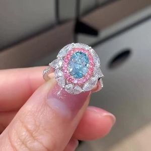 Anillo de Oro Amarillo de 14K con Doble Halo y Diamante Marquise Rosa, Corte Ovalado, Amarillo Fantasía, 1.50ct, Cultivado en Laboratorio, Certificado IGI, VS+ - Product Image 1