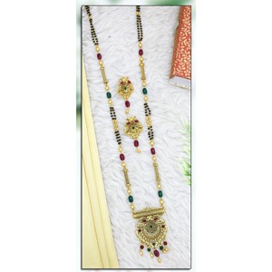 Mangalsutra แบบดั้งเดิมสไตล์อินเดีย meenakari ออกแบบรูปทรงดอกไม้อินเดีย mangalsutra สำหรับเจ้าสาวเครื่องประดับดูไบ