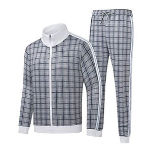 Conjunto de chándal de gimnasio de algodón sólido informal de 2 piezas personalizado para hombre, chándal para correr con diseño cortavientos - Product Image 5