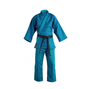 Kimono de Artes Marciales Mixtas para Mujer, Color Negro, 100% Algodón, Duradero, Corte Regular, Estilo Atlético para Adultos, Peso de la Tela 400g, Logotipo Frontal - Product Image 4