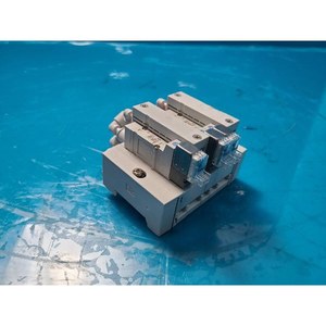 Ensemble de collecteur pneumatique personnalisé SMC A-389-0100006, composant de vanne pneumatique, utilisé tel quel, pièces d'équipement semi-conducteur d'occasion - Product Image 2