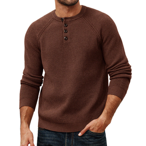 Prix d'usine – Pull Henley gaufré à manches raglan marron personnalisé pour hommes – Tricot de haute qualité en gros OEM ODM - Product Image 1
