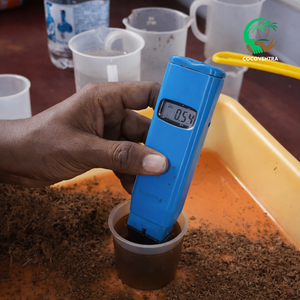 Export-Grade Cocopeat 5kg Block with Highest Expansion of 90-100/Litres Low EC Coconut Coir <b>Palletized</b> <b>Wrapped</b> Hydroponics India - Product Image 5