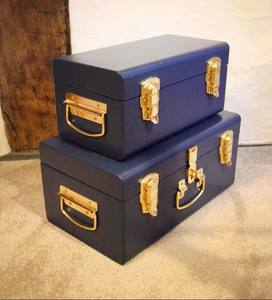 Conjunto de baúles de almacenamiento de madera rústica con detalle de estampado vintage, organizador con cerradura para decoración de casa de campo - Product Image 2