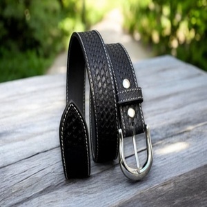 Cinturón de Cuero Negro con Costuras Blancas Duraderas y Trenzado Artesanal, Estilo Western, para Hombre y Mujer, a Precio de Fábrica - Product Image 4