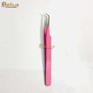 แหนบต่อขนตาแบบมืออาชีพ ปลายเรียวบาง ผลิตจากสแตนเลส แข็งแรง ทนทาน จับถนัดมือ งอ 45 องศา เหมาะสำหรับร้านเสริมสวย - Product Image 4