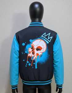 Blouson universitaire homme tendance hiver bleu marine avec imprimé crâne et couronne, en polaire coupe-vent, fermeture éclair, col montant, coupe droite - Product Image 3