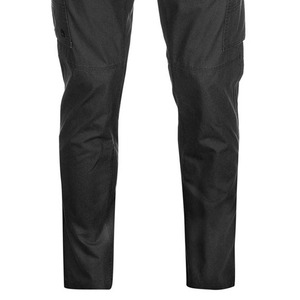 Pantalon cargo noir pour homme, taille haute, plusieurs poches, respirant, style workwear, coupe droite, en toile. - Product Image 5