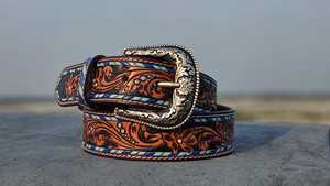 Ceinture de cowboy occidentale en cuir LEATHERCART Premium, ornée de motifs floraux, avec bordure turquoise et boucle de style Rodeo en argent. - Product Image 2