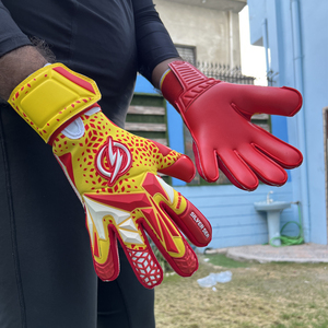 New Arrival 2026 Goalkeeper <b>Gloves</b> Premium Quality Goalkeeper <b>Gloves</b> Manufacturer Customize Logo Design Football <b>Gloves</b> - Product Image 4