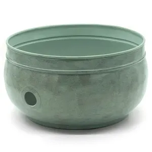 Macetas de metal rústicas hechas a mano, ideales para patios y jardines, que ofrecen un elegante almacenamiento exterior para mangueras de jardín largas. - Product Image 4