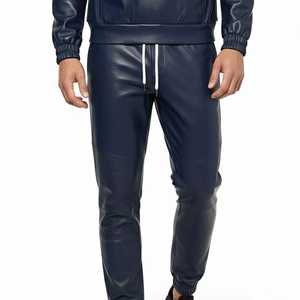 Ensemble Coordonné de Luxe en Cuir Véritable pour Homme : Veste Streetwear et Pantalon Jogger, Survêtement Tendance Doublé Polaire Coupe-Vent à Capuche - Product Image 4