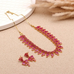 Conjunto de Joyería de Perlas y Rubíes de Moda, Collar con Piedra Ovalada para Niñas y Mujeres, Joyería Nupcial para Bodas - Product Image 4