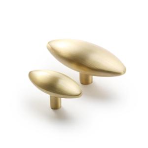 Bouton ovale tendance en laiton massif, finition personnalisée Wabi-Sabi, design unique, bronze café, pour tiroirs et meubles - Product Image 1