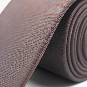 Corbata personalizada al por mayor para hombre, de poliéster, ajustable, para la escuela y estudiantes, con logo impreso, larga, duradera, para uso formal e informal. - Product Image 4