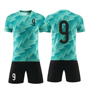 Camiseta de Fútbol para Hombre de Alta Calidad, 100% Poliéster, Transpirable, Ligera, Uniforme de Entrenamiento Corto, Personalizable con Nombres y Números del Equipo - Product Image 2