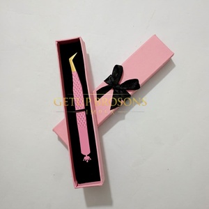 Pince à épiler GETUP BROSONS IMPEX en acier inoxydable, revêtement poudré, antistatique, pour cils fins, pointe dorée lisse, design couronne découpée - Product Image 4