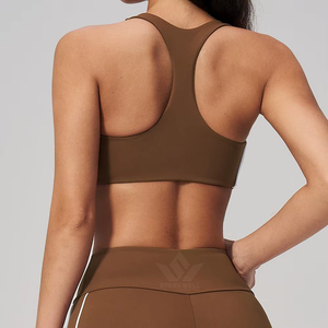 Conjunto de yoga de 3 piezas para mujer, con tirantes cruzados, sujetador deportivo con espalda descubierta en V profundo, pantalones cortos de cintura alta, elásticos y transpirables para gimnasio - Product Image 6