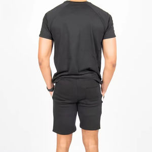 Ensemble 2 pièces surdimensionné à manches courtes pour homme – T-shirt et short d'été pour homme - Product Image 3