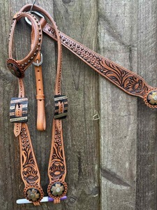 Wholesale Premium Soft Drum Dyed Leather English Horse Bridle Crystal Brow Patent Leather Nose Band Western Saddle - Product Image 6