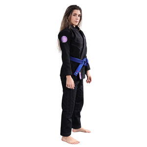 Kimono de BJJ pour homme TITAN TREAD WEAR, noir, coupe classique, logo brodé, ceinture bleue, 100% coton, 380g, extensible, respirant, arts martiaux - Product Image 3