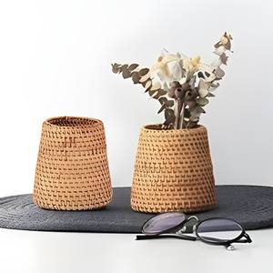 Soporte de exhibición de lápiz de ratán de estilo rural, organizador de escritorio, cesta, material natural, bolígrafo estuche para hecho a mano, soporte para oficina - Product Image 2