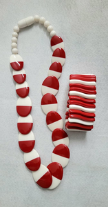 Nouveauté : Collier en résine tendance avec pendentif brillant pour femmes et enfants – Créations artisanales en résine - Product Image 2