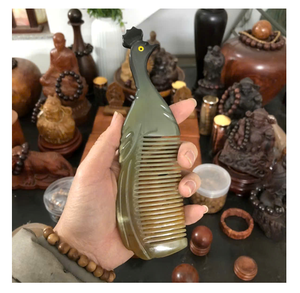 Peine de Cuerno de Búfalo Hecho a Mano en Vietnam para un Aspecto de Cabello Liso, Cuidado Diario y Suministro al por Mayor - Product Image 6