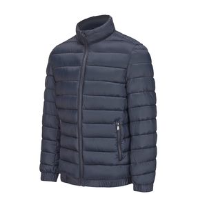 Chaqueta de Invierno para Hombre con Capucha y Forro de Sherpa, Chaqueta de Mezclilla Cálida, Ligera y Resistente al Viento Logotipos, colores y tamaños personalizados disponibles. - Product Image 5