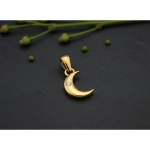 Collier Pendentif Croissant de Lune en Or 10K Personnalisé avec Diamant de Laboratoire VVS1 – Bijoux Célestes, Cadeau Idéal pour Elle – Vente en Gros Fabricant - Product Image 1