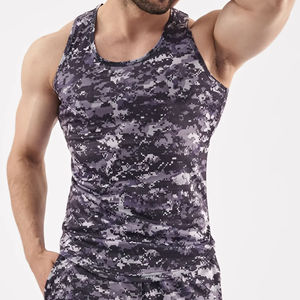 Débardeurs pour hommes en coton et fibre de bambou, fabriqués au Pakistan, sur mesure, de qualité supérieure, prix bas, pour la gym et le fitness. - Product Image 1