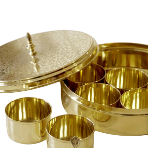 Boîte à épices vintage en laiton de haute qualité avec gravure et finition polie, boîte à épices en laiton pur pour la cuisine - Product Image 5