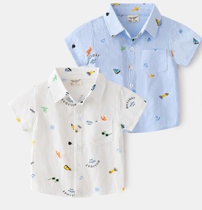 เสื้อเชิ้ตผ้าฝ้ายพิมพ์ลายแขนสั้นสีฟ้าอ่อนสำหรับเด็กผู้ชาย ปกคอพับแบบลำลองพร้อมกระเป๋าเสื้อระบายอากาศสำหรับฤดูร้อน - Product Image 2