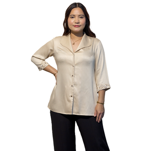 Camisa CLAIRE Beige de Algodón Giza Premium y Elegante para Mujer - Product Image 1