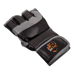 Gants de MMA en cuir de style compétition pour un entraînement intensif avec fermeture sécurisée, design léger et durabilité longue durée - Product Image 4