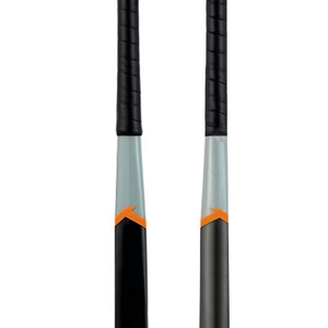 Bâton de hockey sur gazon haute performance conçu pour la vitesse, la précision, le contrôle et une puissance constante lors de chaque match - Product Image 4