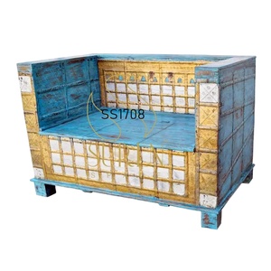 Sofá de dos plazas de madera de estilo europeo moderno hecho a mano para hoteles para recepción en sala de estar diseñado por diseñador industrial - Product Image 1