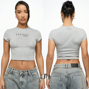 T-shirt court extensible pour femme en jersey de coton, col rond, manches courtes, coupe ajustée, idéal pour l'été - Product Image 3