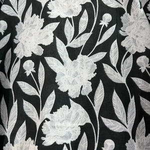 เดรสวินเทจผ้าฝ้ายพิมพ์ลายดอกไม้ด้วยมือ งานแฮนด์เมด เป็นมิตรกับสิ่งแวดล้อม คอวี แขนสามส่วน แต่งระบายลูกไม้ ซักได้ ใส่ได้ในโอกาสทางการ - Product Image 4