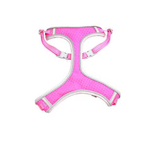 Harnais de promenade pour chien avec sangles réglables, soutien poitrine et dos, confortable et respirant pour une utilisation toute saison - Product Image 4