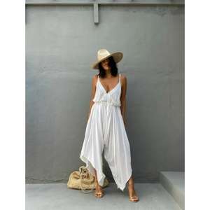 Vestido Gypsi Amorzinho 100% Algodón Ecológico Transpirable, Diseño de Estilo Sencillo, Hecho a Mano, Cintura Natural Holgada, Maxi, Cuello en V, ODM - Product Image 1